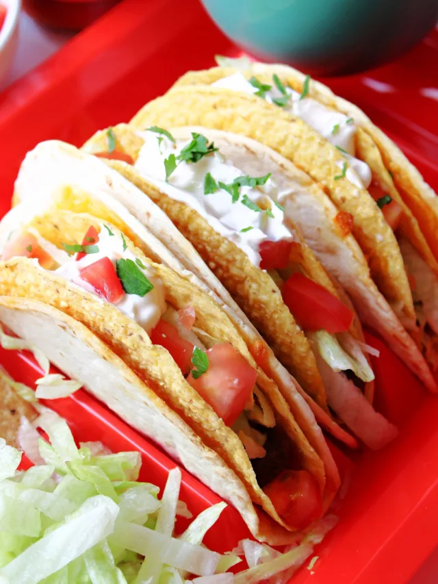 BLACKSTONE COPYCAT TACO BELL CHEESY GORDITA CRUNCH TACO STORY
